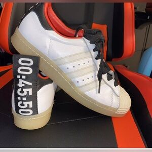 Adidas X Topshop Superstar 00.45:50 White sz 8